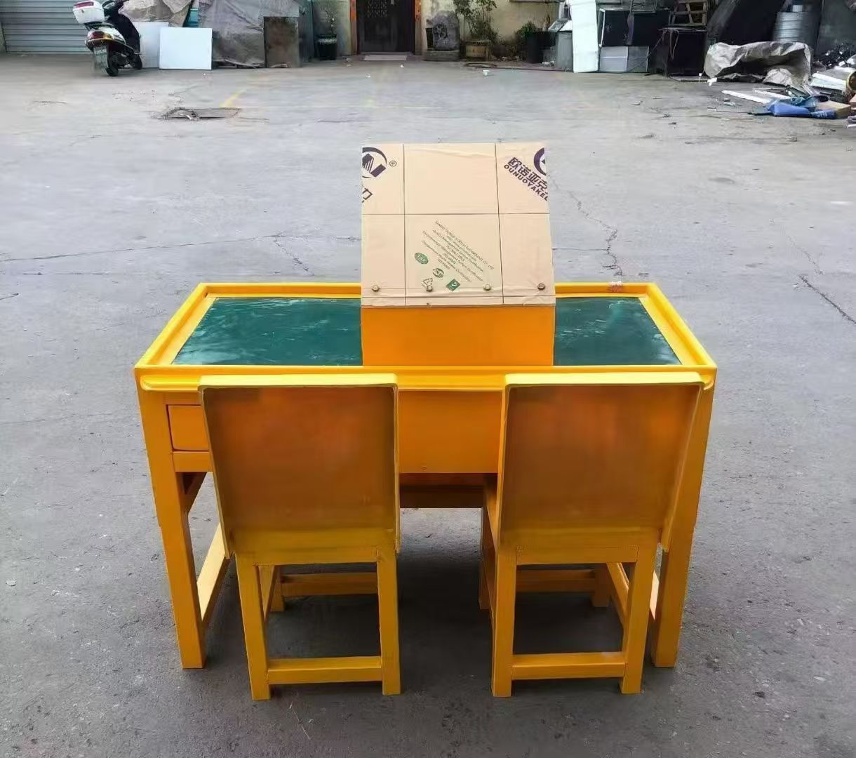 工业园区防静电导通桌井下煤矿火工品发放桌：危险品流转的安全守护者